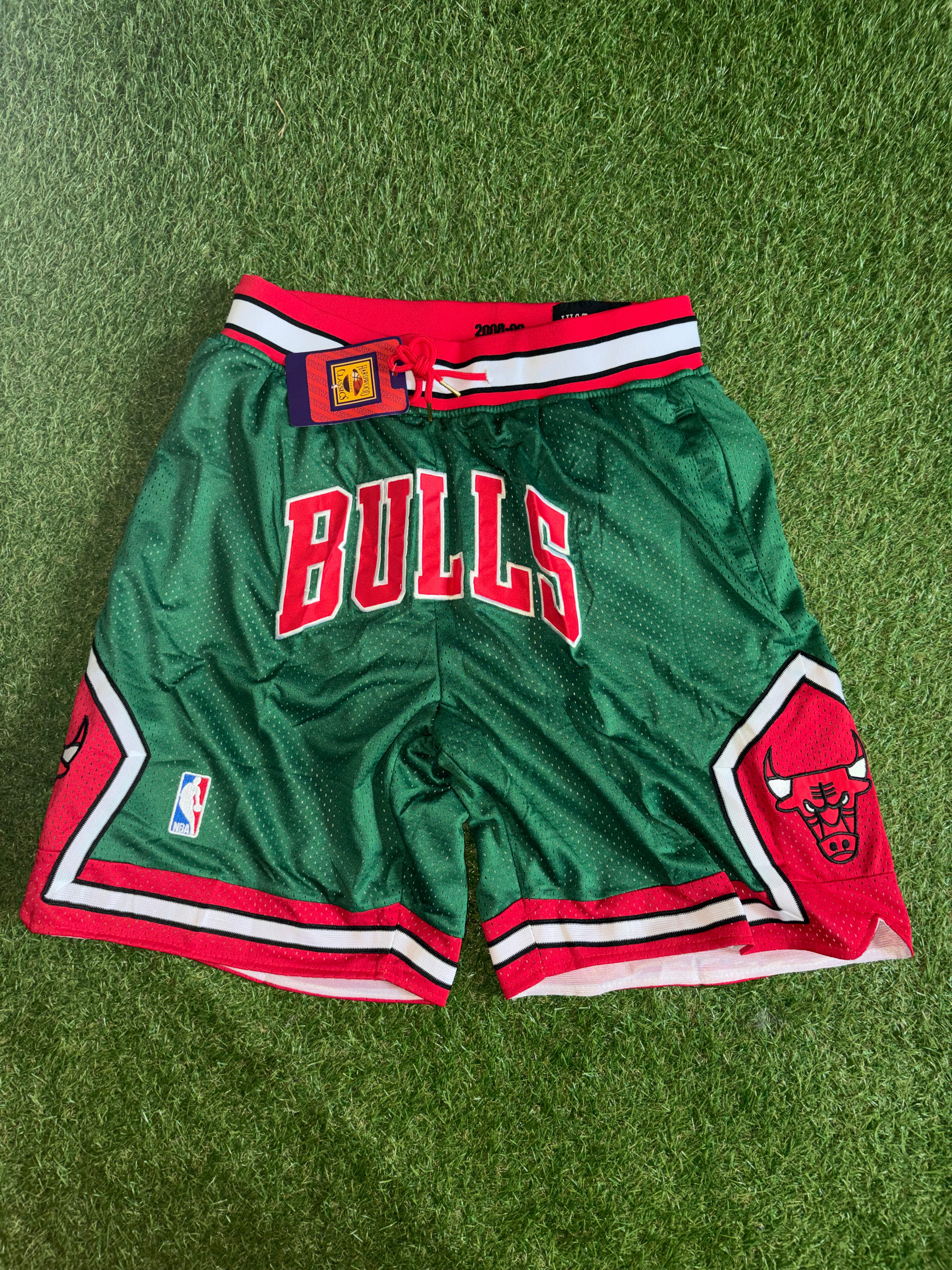 Chicago Bulls Emerald Green Retro Basketball Shorts