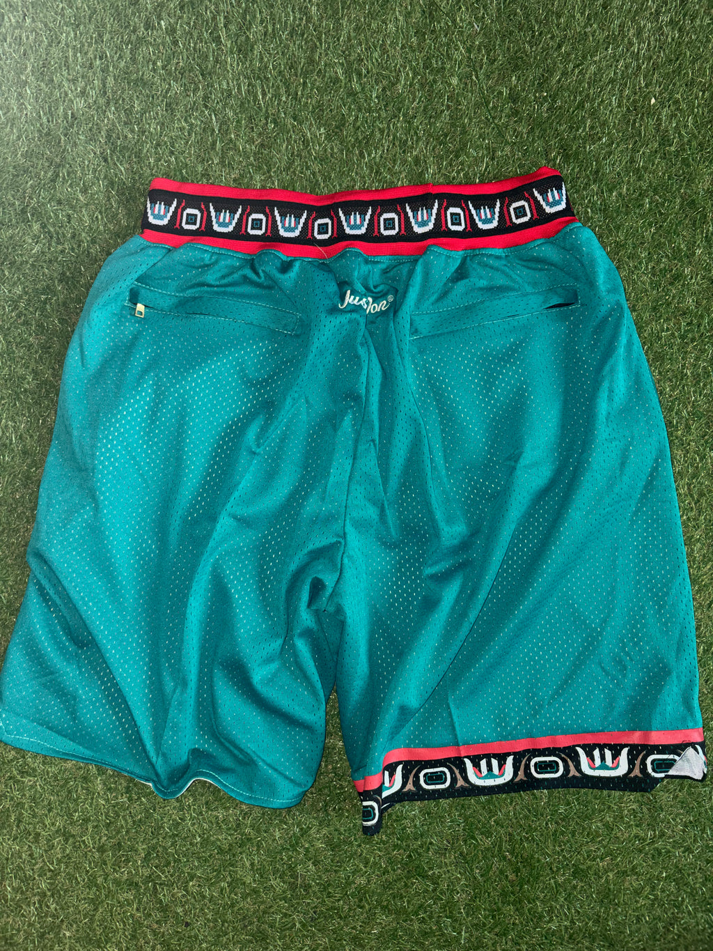 Vancouver Grizzlies Classic Teal Retro Basketball Shorts